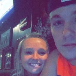 Meet your Posher, Max