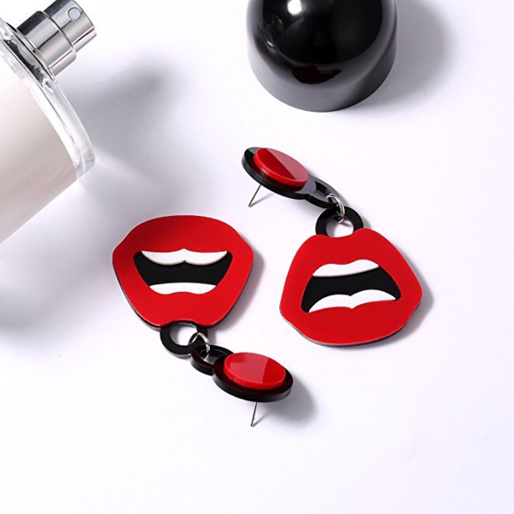 π Unique Red Lips Bold Fun Statement Earrings - Picture 5 of 5