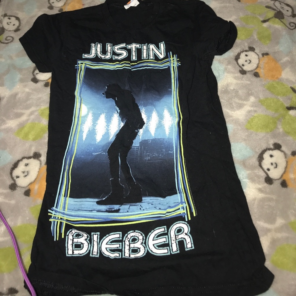 Justin Bieber shirt