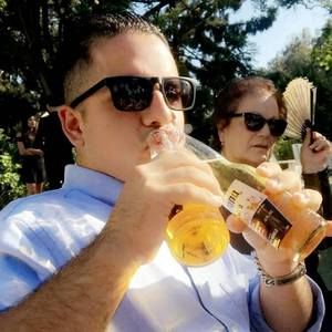 Meet your Posher, Robert