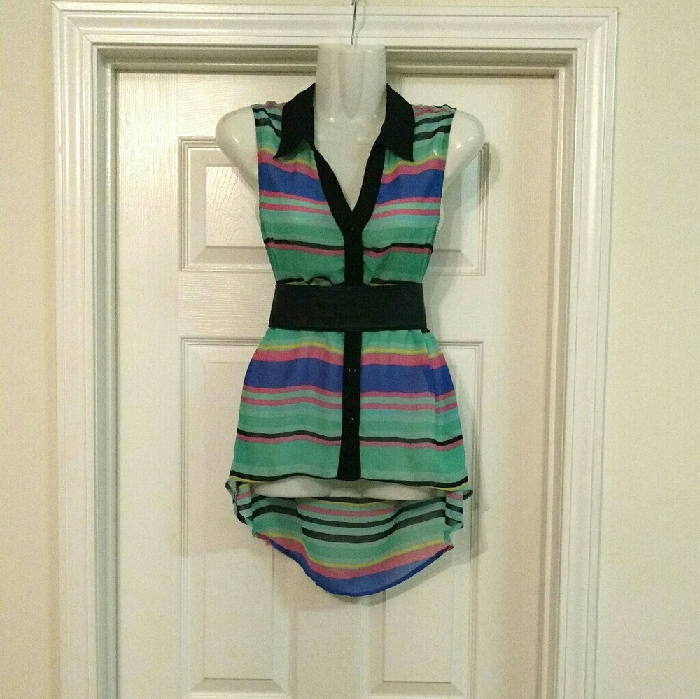 Cute Multi Colored Sleeveless Blouse