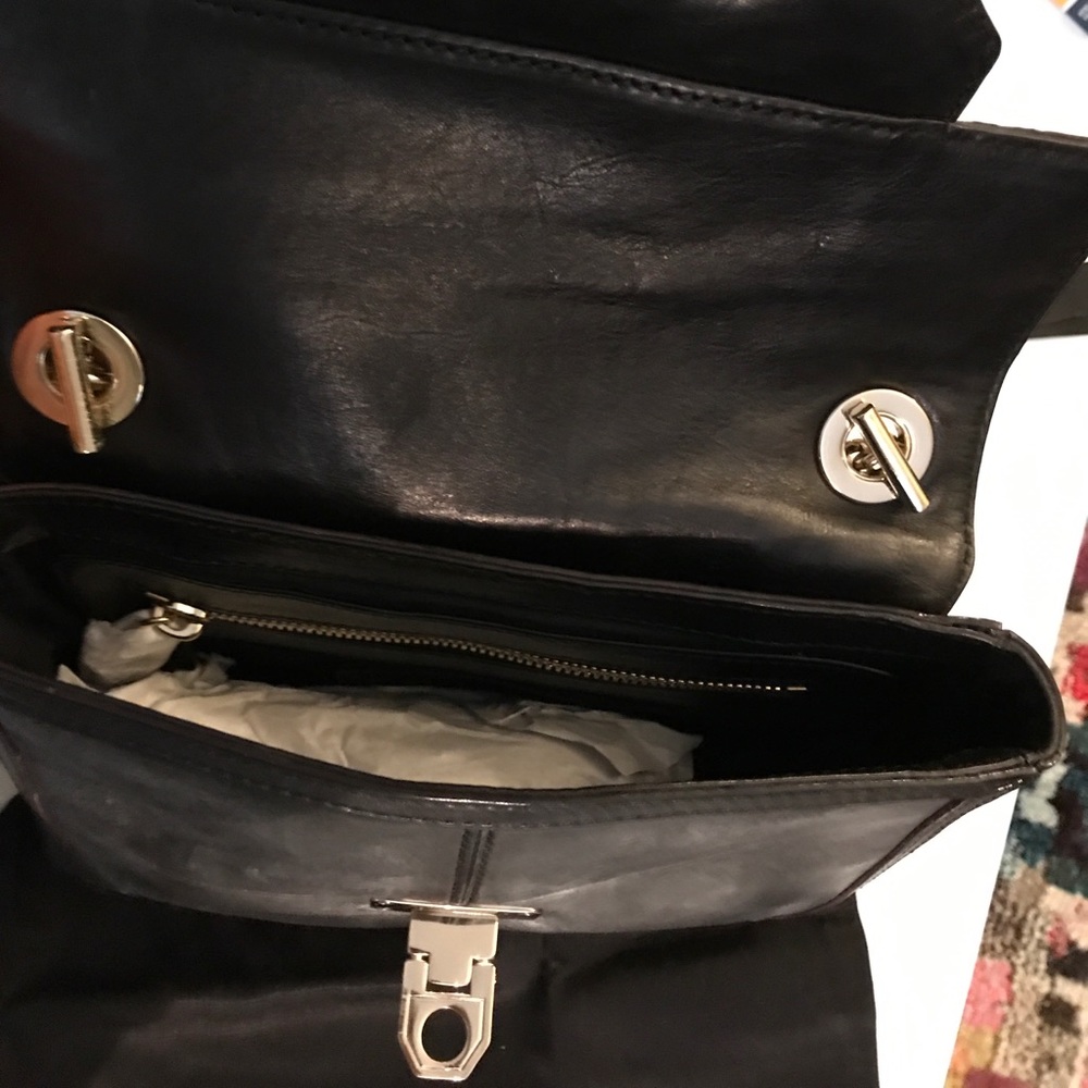 Purse - Picture 5 of 7