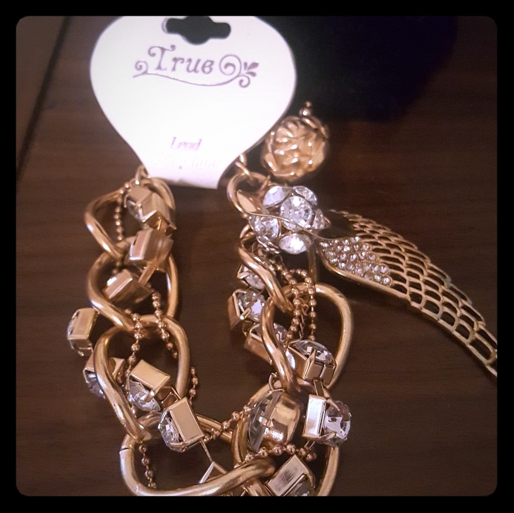 🆕️Bulky Gold Bracelet