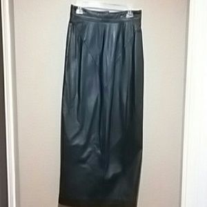 Leather skirt