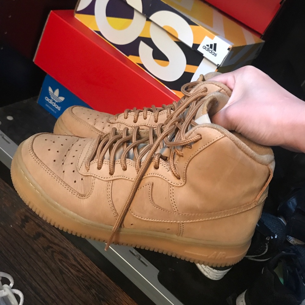 Nike Air Force 1 Flax