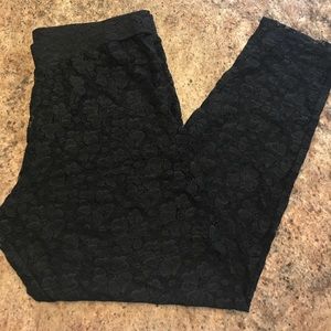 American Eagle Lace Leggings