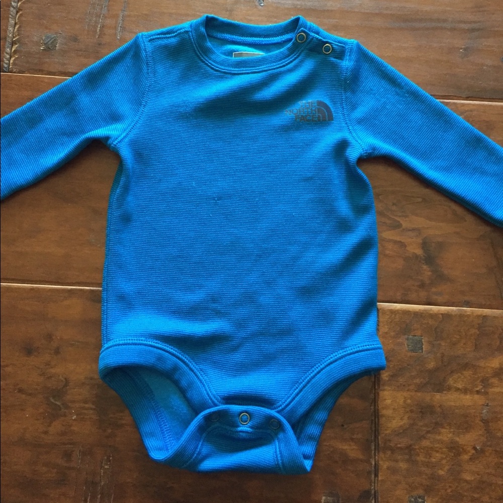 North face thermal long sleeve and pants set