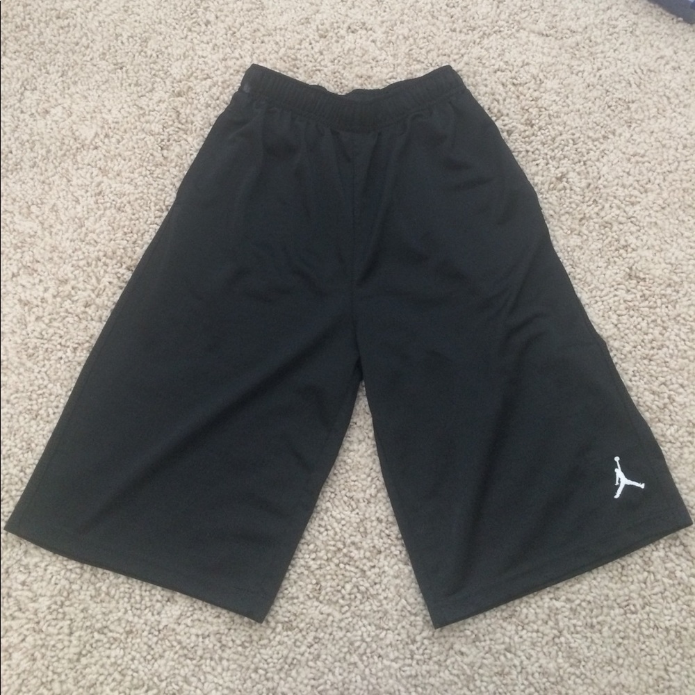 💥JORDAN YOUTH BASKETBALL SHORTS💥