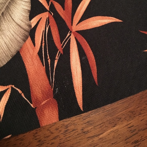 Tommy Bahama - sleeveless top - size 2 - Picture 5 of 6