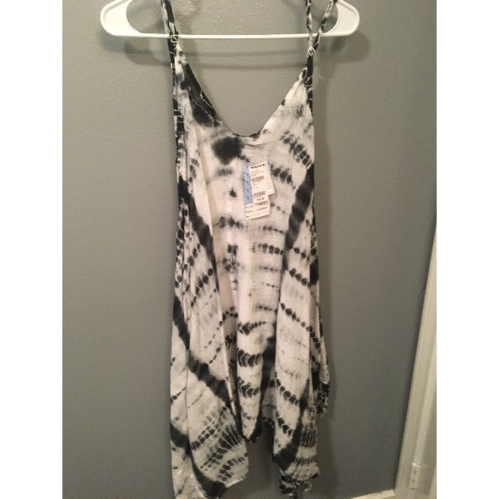 Tillys swim coverup
