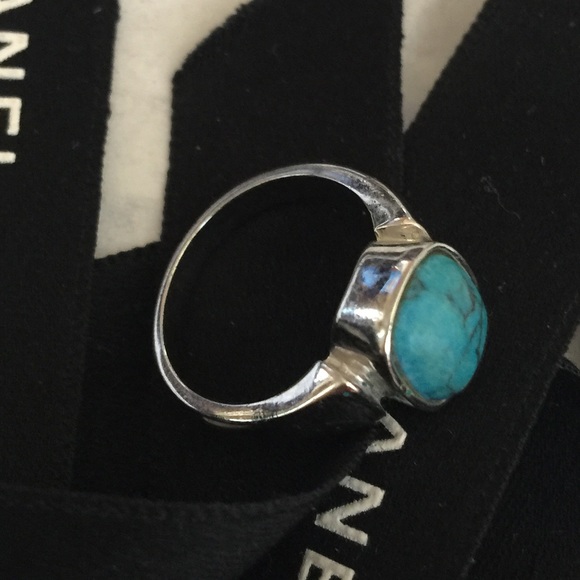 925 Silver Ring - Picture 1 of 4