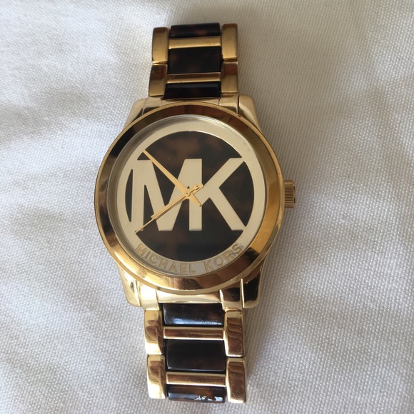 AUTHENTIC MICHAEL KORS WATCH NWOT