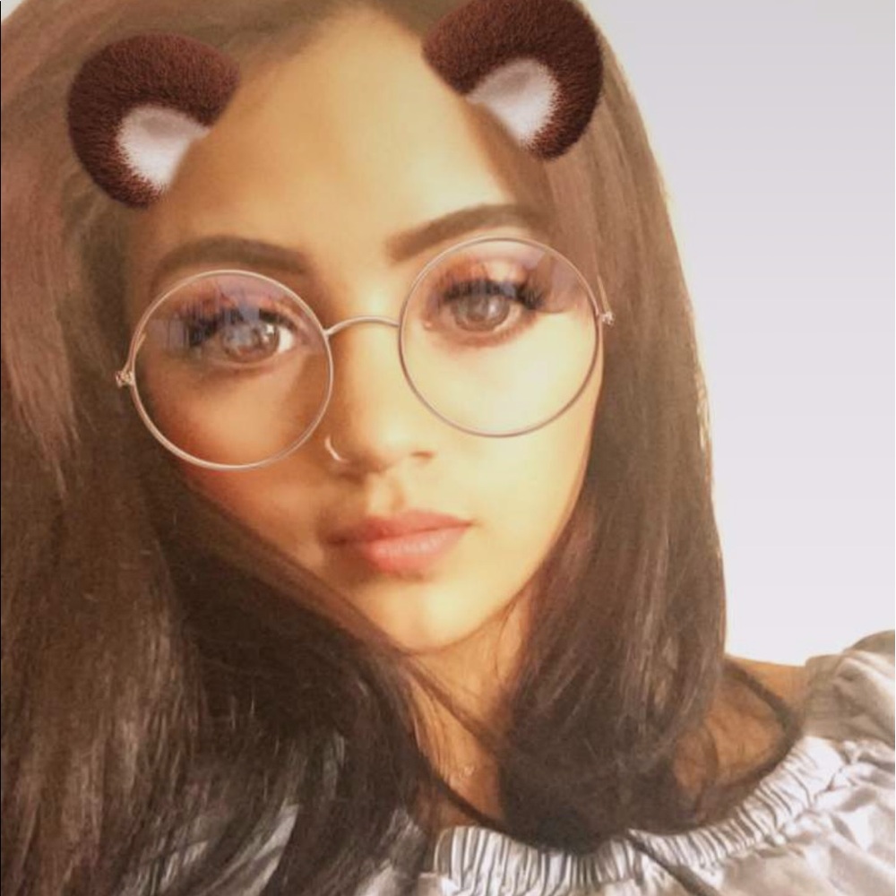Meet your Posher, Soitza