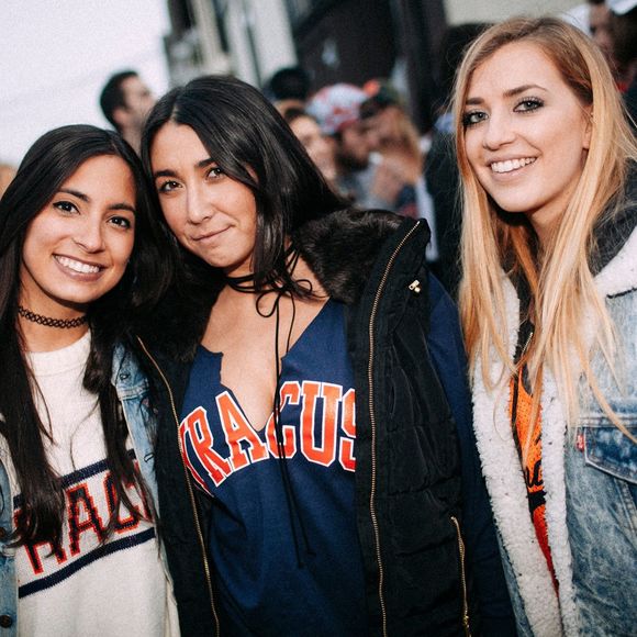 Meet your Posher, Laura - Picture 2 of 4