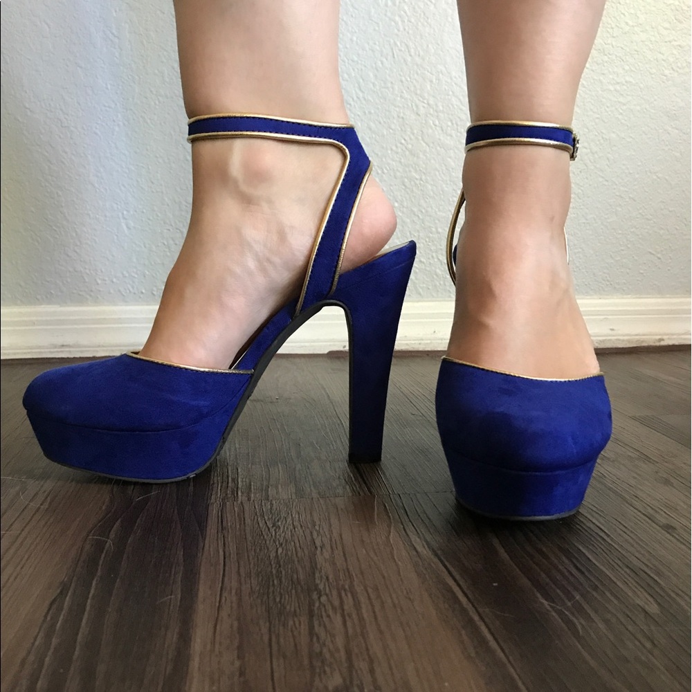 Candies Suede Blue Pumps