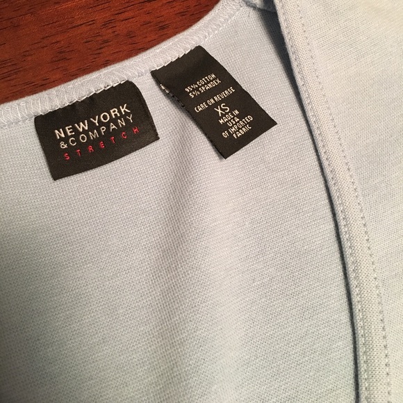 NY&Co -- light blue top -- XS - Picture 2 of 4