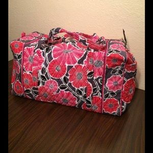 Vera Bradley Cheery Blossoms Large Duffel NWT Vera Bradley Cheery Blossoms Large Duffel NWT