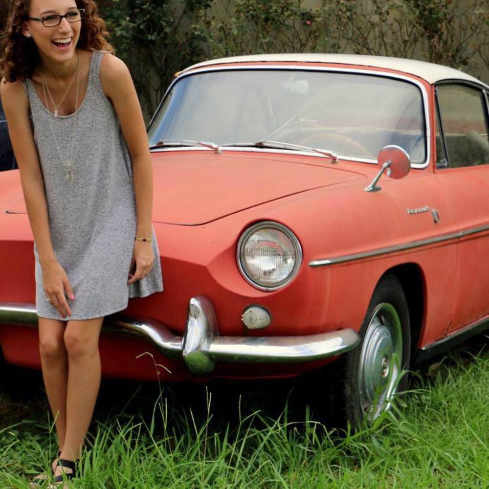 Meet your Posher, Lauren