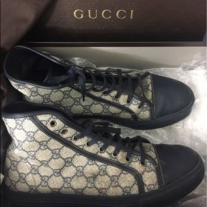 GUCCI Tan/Blue Monogram Boots