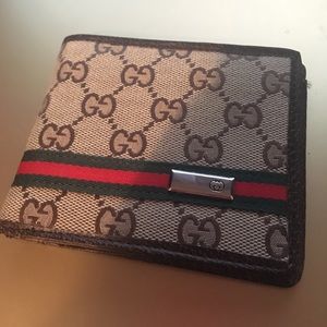 Gucci wallet