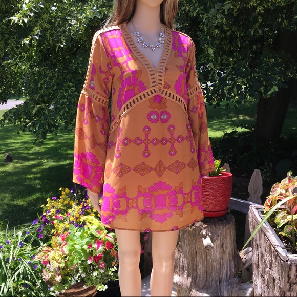 COLORFUL BEAUTY - Picture 5 of 8