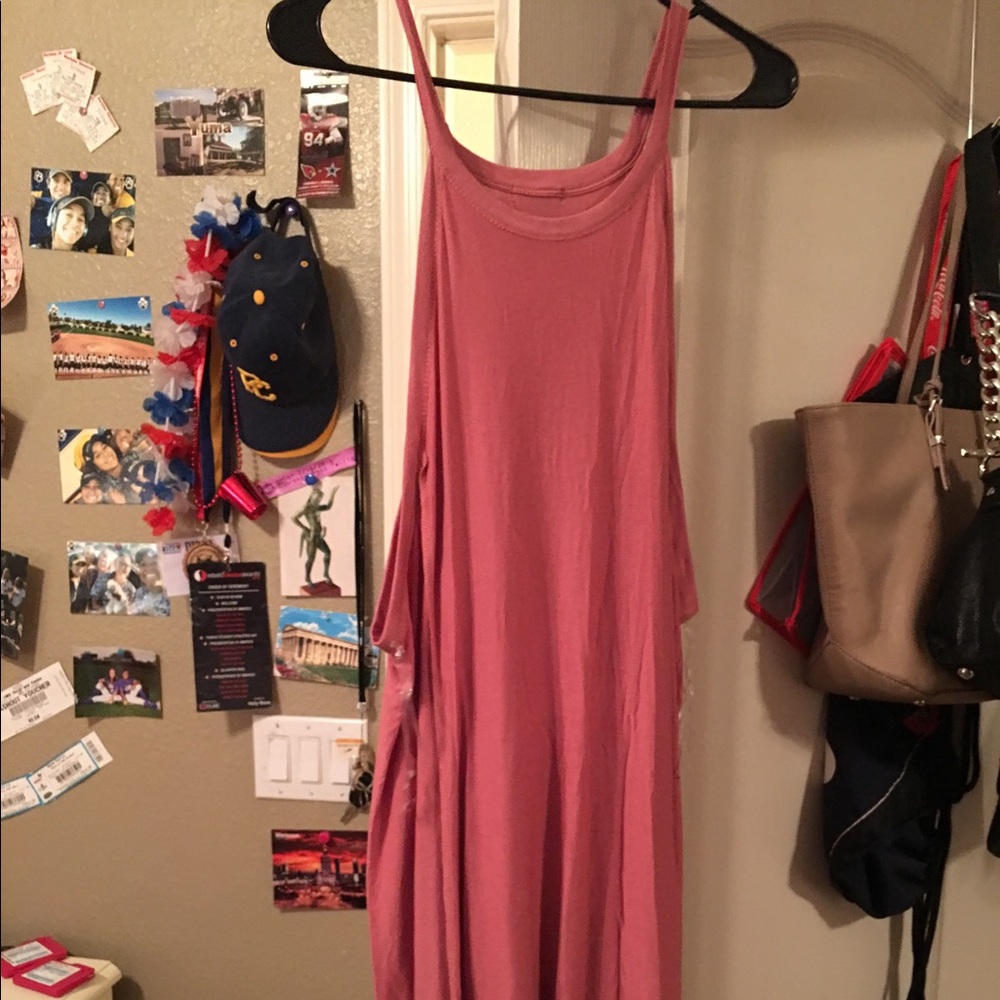 Pink knee length flowy dress
