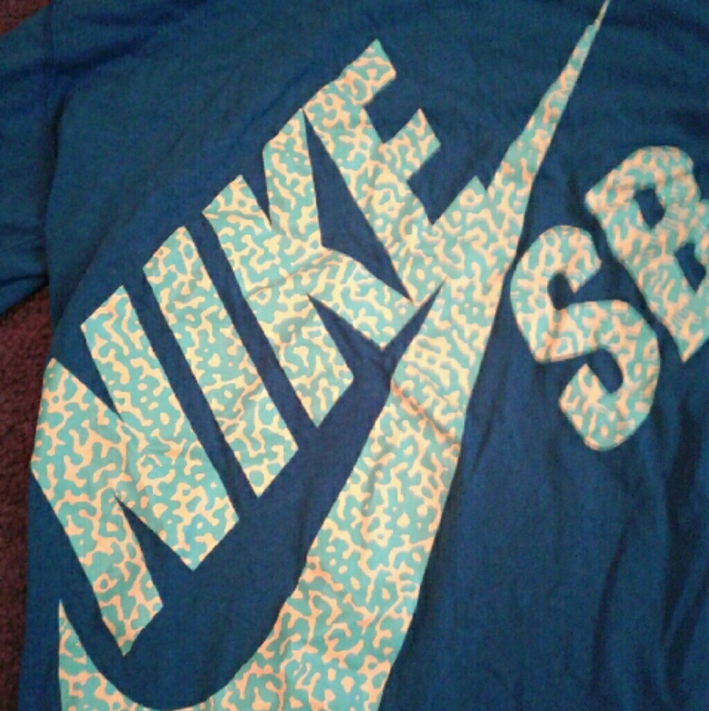 Nike long sleeve