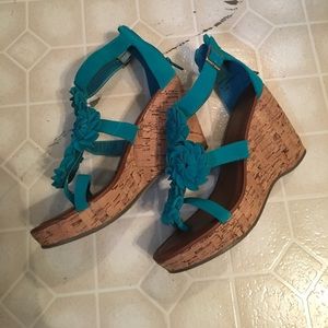 Bamboo turquoise wedges