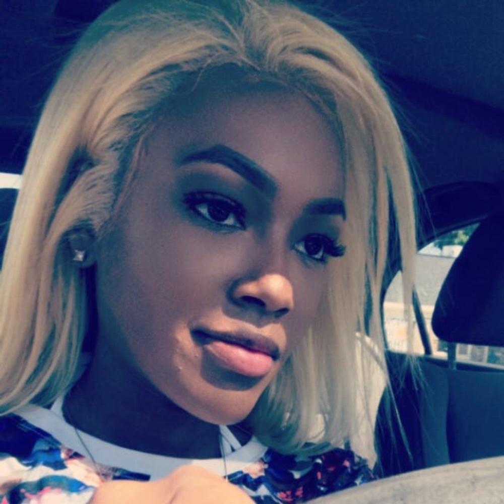 Meet your Posher, Candace