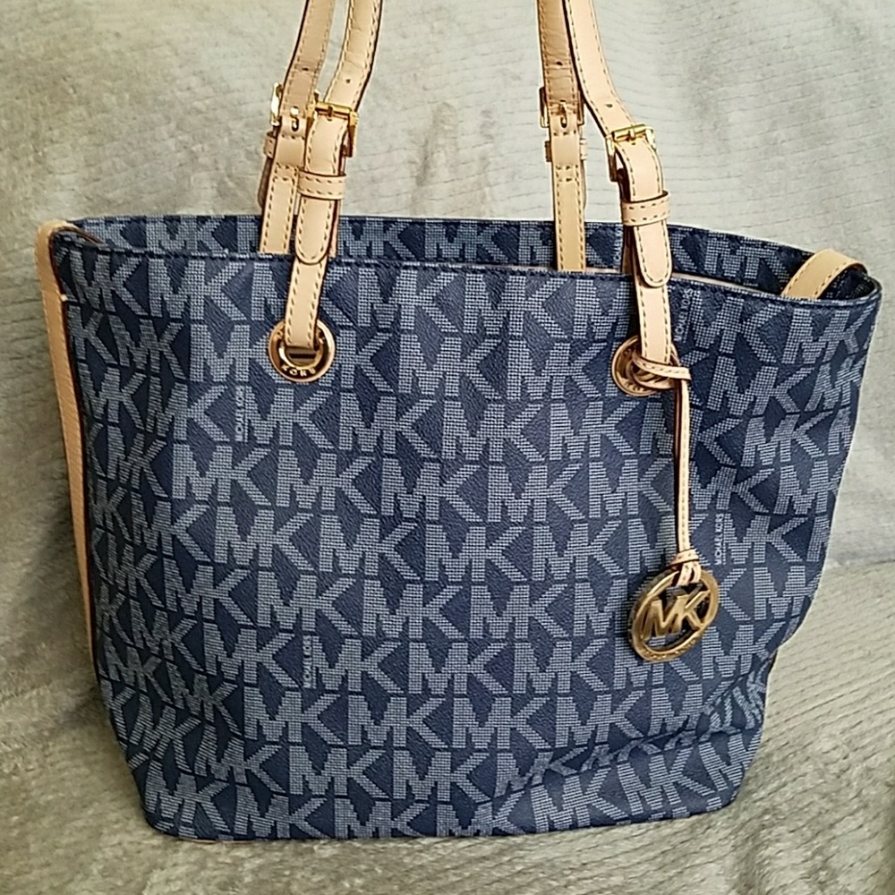 Michael Kors Tote