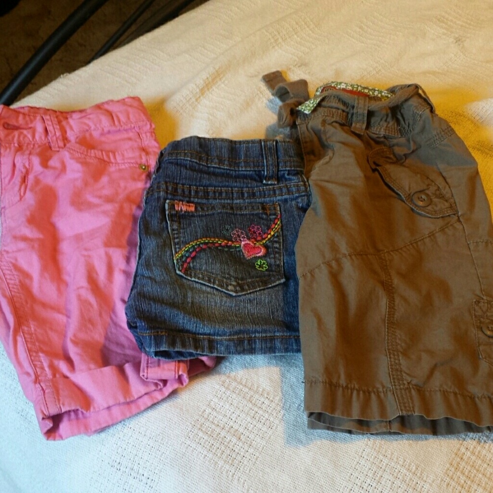 Lil girls size 6 short lot