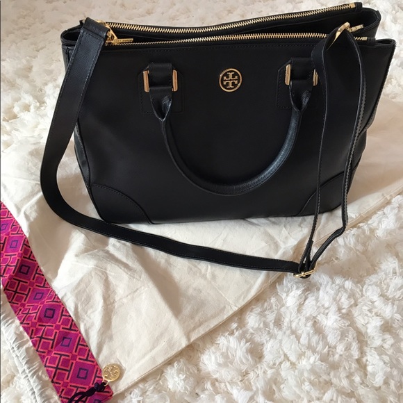 Tory Burch Handbags - {Tory Burch} Robinson large double zip tote