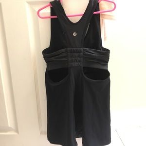 Lululemon tank