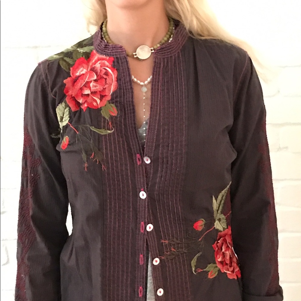 Brown embroidered blouse size small- brand is 3J