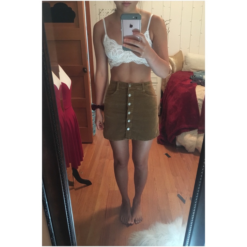 Brandy Melville skirt