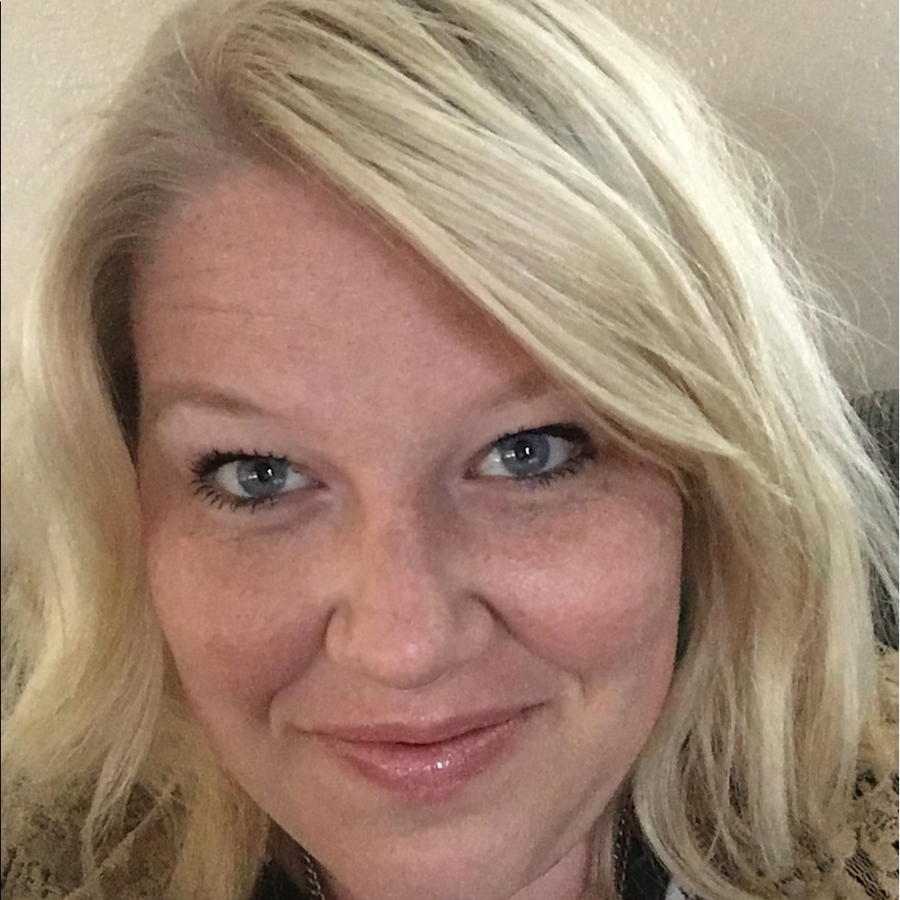 Meet your Posher, Bobbye