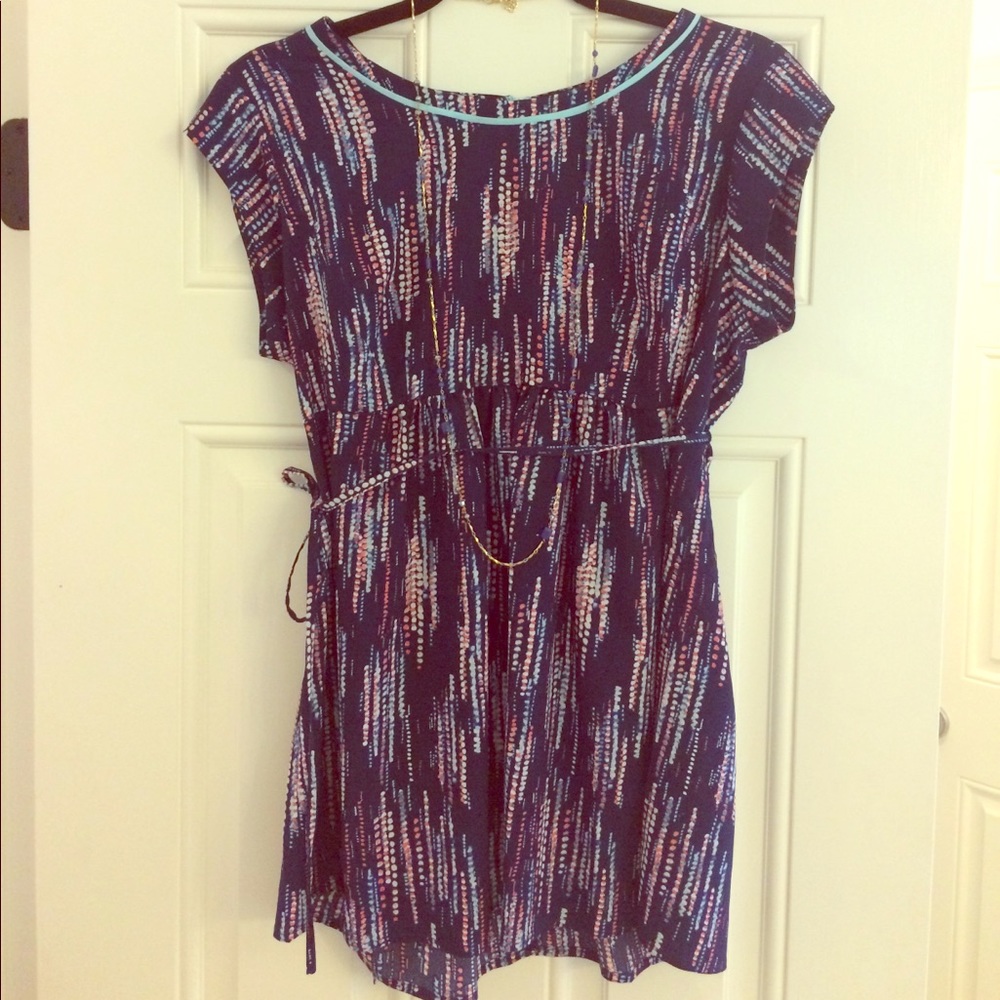 Motherhood maternity tie top with zipper medium