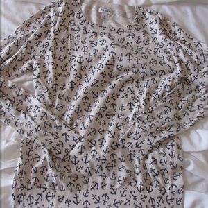 Old navy anchor sweater