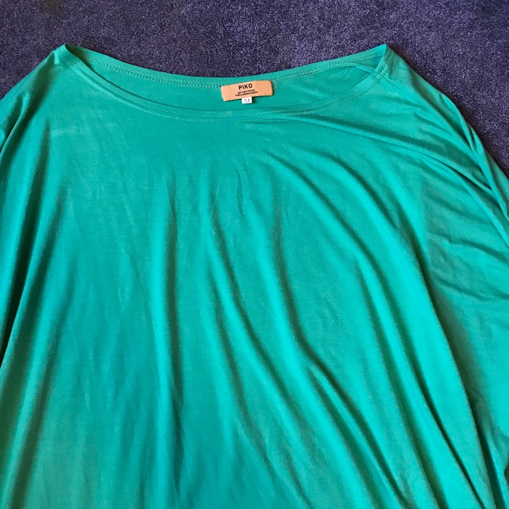 Green piko top