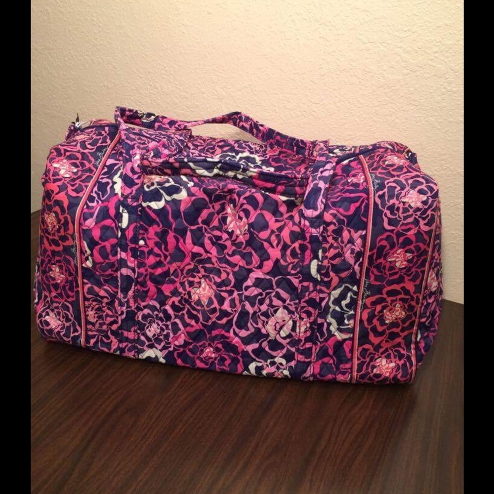 Vera Bradley Katalina Pink Large Duffel NWT - Picture 2 of 3