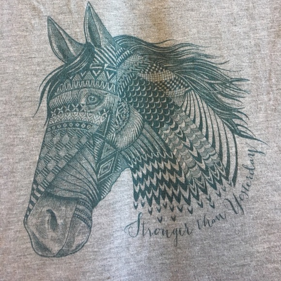 Soft & Flowy SEVENLY Shirt - Picture 3 of 4