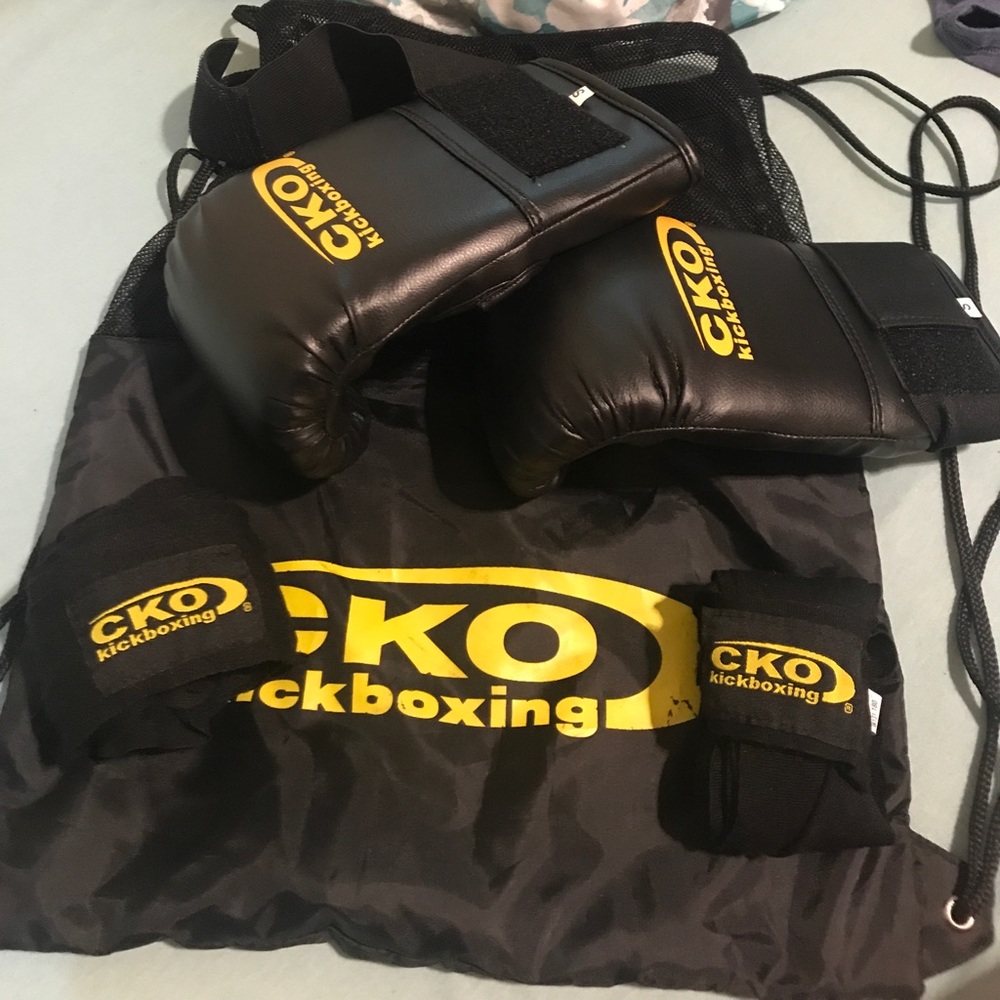 ❌❌SOLD❌❌CKO Kickboxing set