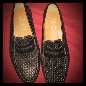 Salvatore ferragamo 9.5