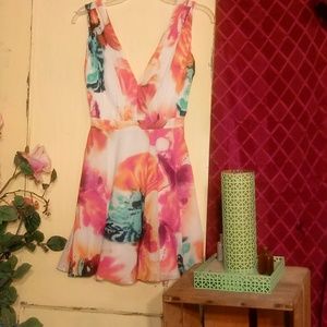 Alice + Olivia summer dress