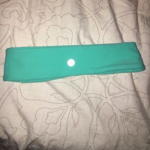 Lu lu lemon headband (mint greenish blue)