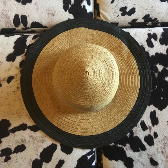 Super Floppy Hat - Picture 3 of 5