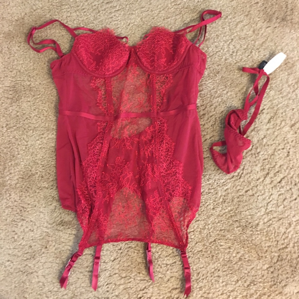 SOLD NWT VS lace bodice Lingerie set!