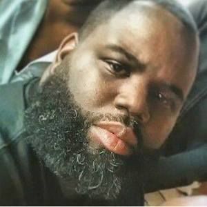 Meet your Posher, Omari