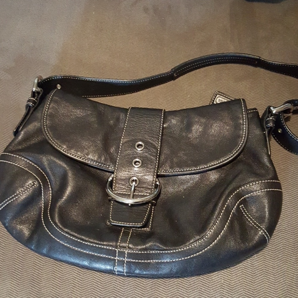 coach shoulder bag leather
