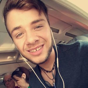 Meet your Posher, Shawn